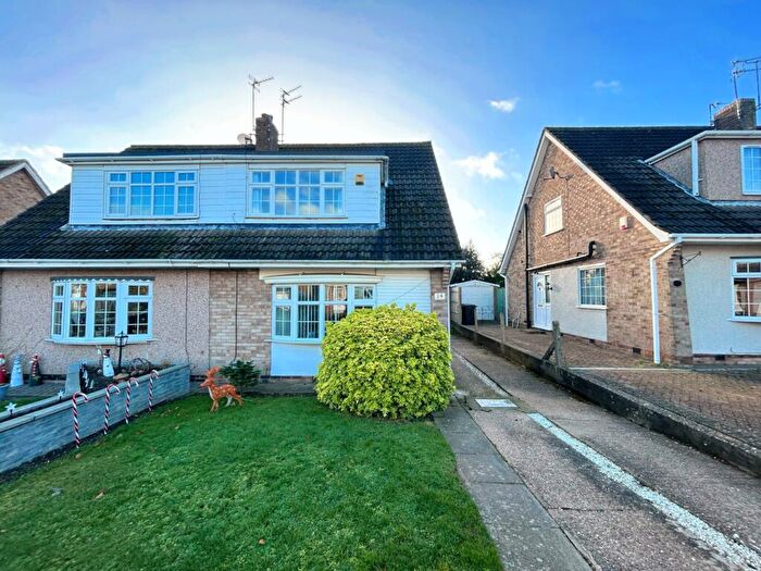 3 Bedroom Semi Detached House For Sale In Tamar Road, Bulkington, Bedworth, Warwickshire, CV12