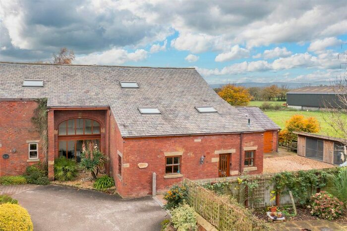 4 Bedroom Barn Conversion For Sale In Pear Tree Barn, Moorside Lane, Woodplumpton, Preston, PR4