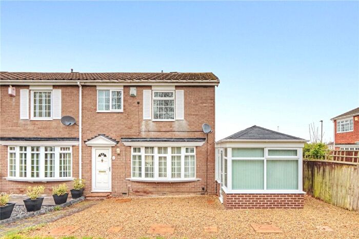3 Bedroom End Of Terrace House For Sale In Grosvenor Court, Newcastle Upon Tyne, Tyne And Wear, NE5