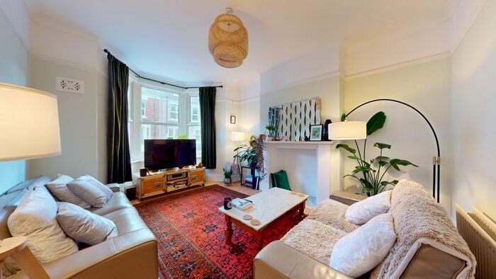 3 Bedroom Property To Rent In Cheltenham Terrace, Heaton, Newcastle Upon Tyne, NE6