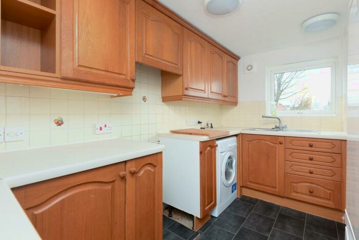 2 Bedroom Apartment To Rent In Union Street, Maidstone, ME14