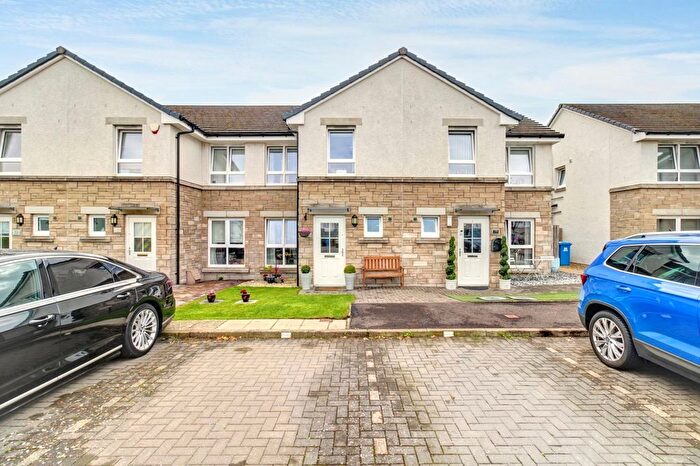 3 Bedroom Terraced House For Sale In Castlegate Avenue, Dumbarton, G82