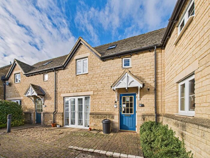 1 Bedroom Flat For Sale In Harmans Court, Jubilee Lane, Milton-under-Wychwood, OX7