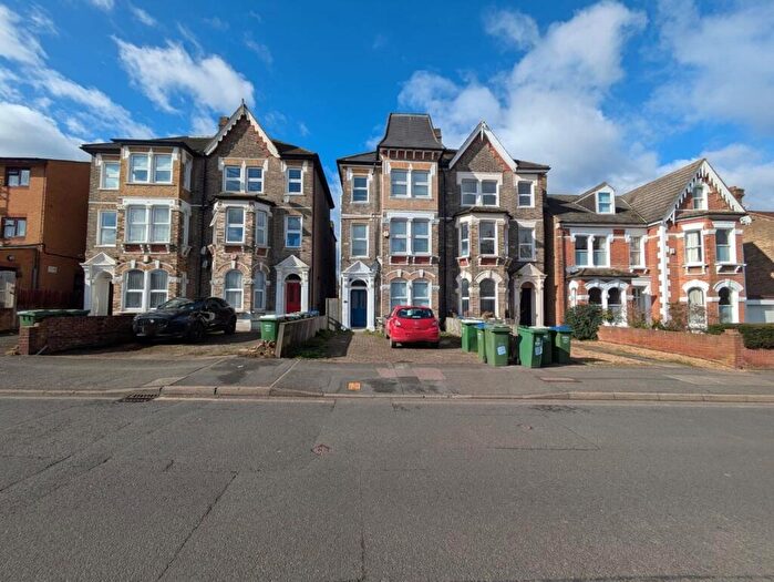 1 Bedroom House Of Multiple Occupation To Rent In Hatherley Road - Sidcup, DA14
