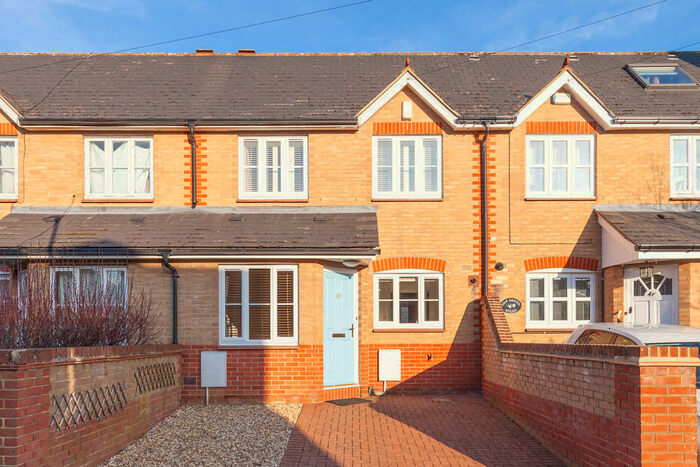 2 Bedroom Terraced House To Rent In Perrin Street, Headington, OX3