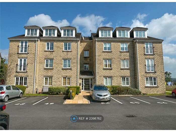 2 Bedroom Flat To Rent In Manchester Road, Haslingden, Rossendale, BB4