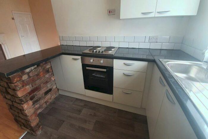 1 Bedroom Flat To Rent In Crostons Road, Bury, BL8