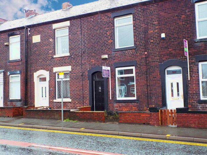 2 Bedroom Terraced House To Rent In Shaw Road, Royton, OL2