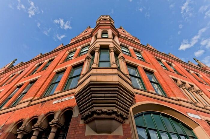 2 Bedroom Apartment To Rent In Chepstow House, Chepstow Street, M1