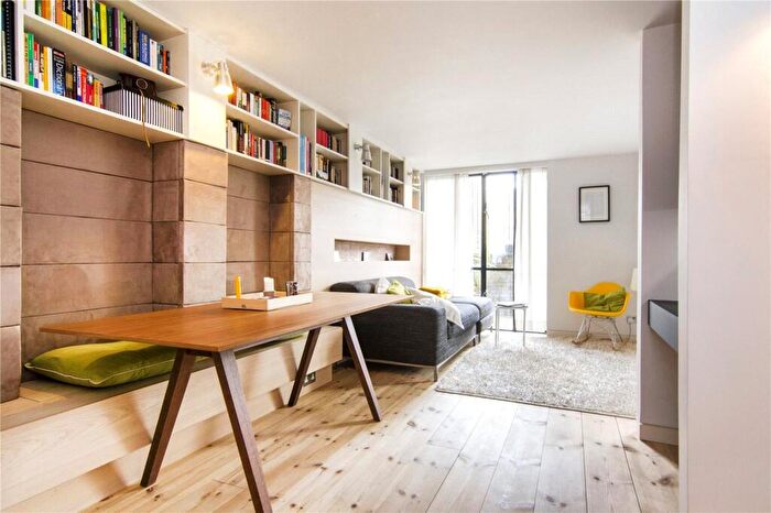 1 Bedroom Flat To Rent In Slipway House, Burrells Wharf Square, London, E14