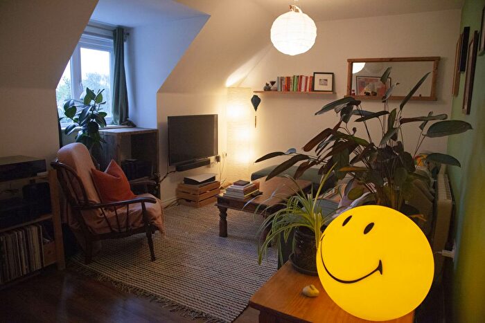1 Bedroom Flat For Sale In Morris Road, Bristol, BS7