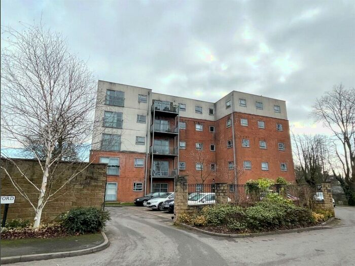 2 Bedroom Apartment To Rent In The Woodlands, Stamford Street East, Ashton-under-Lyne, Greater Manchester, OL6