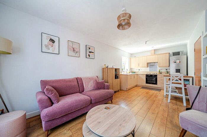1 Bedroom Flat For Sale In Queens Road, Chester, Cheshire, CH1