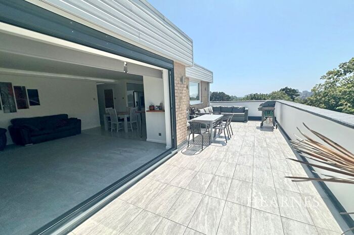 3 Bedroom Flat For Sale In St Valerie Road, Dorset, Meyrick Park, Bournemouth, BH2