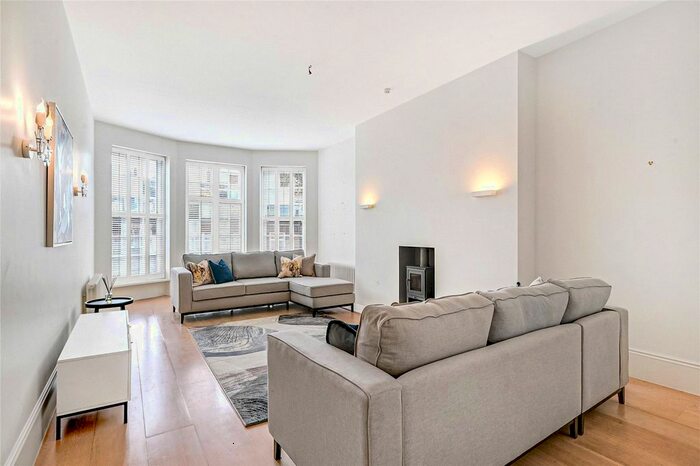 7 Bedroom Property To Rent In Green Street, Mayfair, W1K