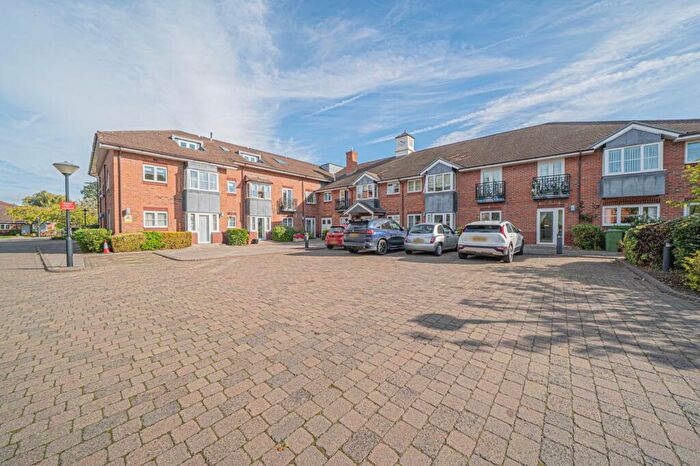 2 Bedroom Penthouse For Sale In Gorton Croft, Balsall Common, CV7