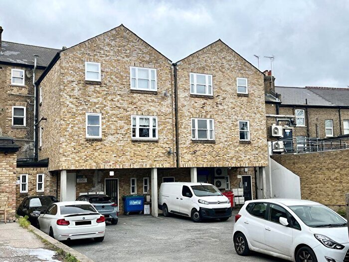 1 Bedroom Flat For Sale In - Bexley High Street, Bexley, DA5