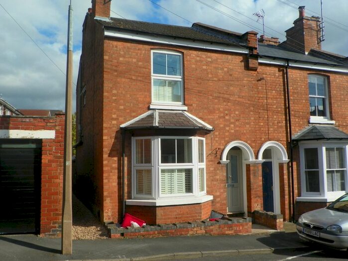3 Bedroom End Of Terrace House To Rent In Suffolk Street, Leamington Spa CV32
