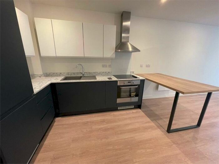 2 Bedroom Apartment To Rent In Exchange Point, New Kings Head Yard, M3