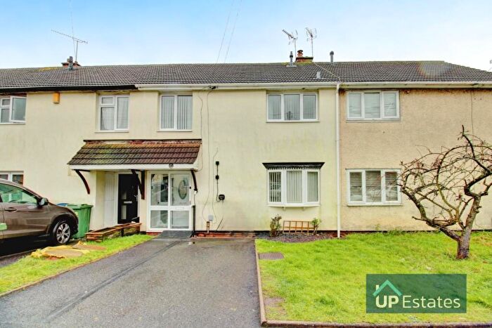 3 Bedroom Terraced House For Sale In St. Catherines Close, Coventry, CV3