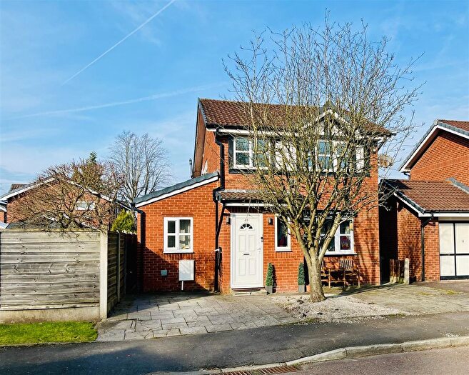 4 Bedroom Detached House For Sale In Medway Crescent, Altrincham, WA14