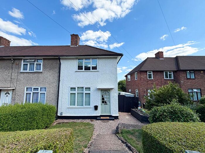 2 Bedroom Terraced House To Rent In Wittenham Way, London, E4