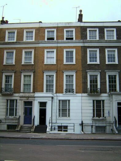 1 Bedroom Flat To Rent In Oakley Square, London, NW1