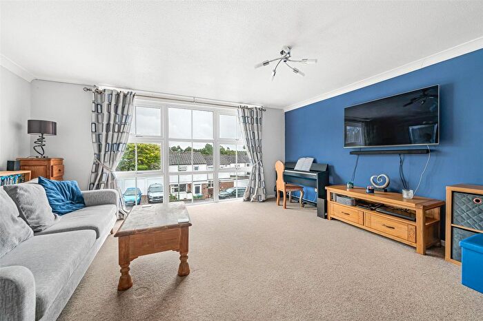 3 Bedroom Terraced House For Sale In Little Dippers, Pulborough, West Sussex, RH20