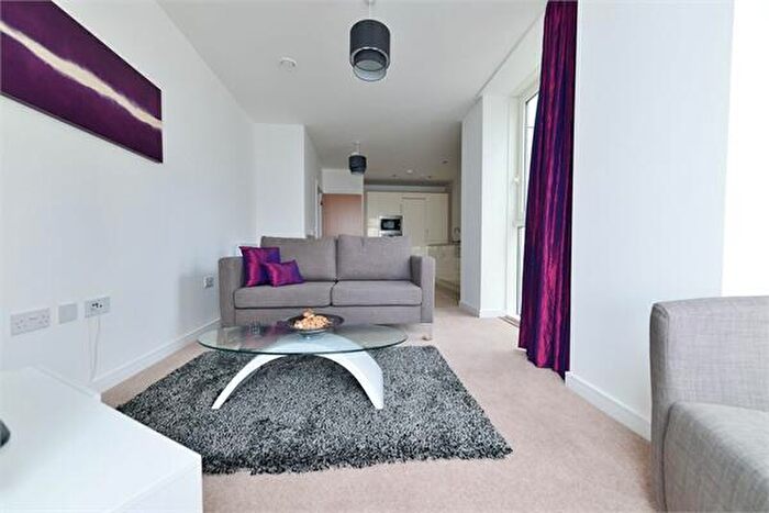 2 Bedroom Apartment To Rent In Pendeen House, Cardiff Bay, Prospect Place, CF11