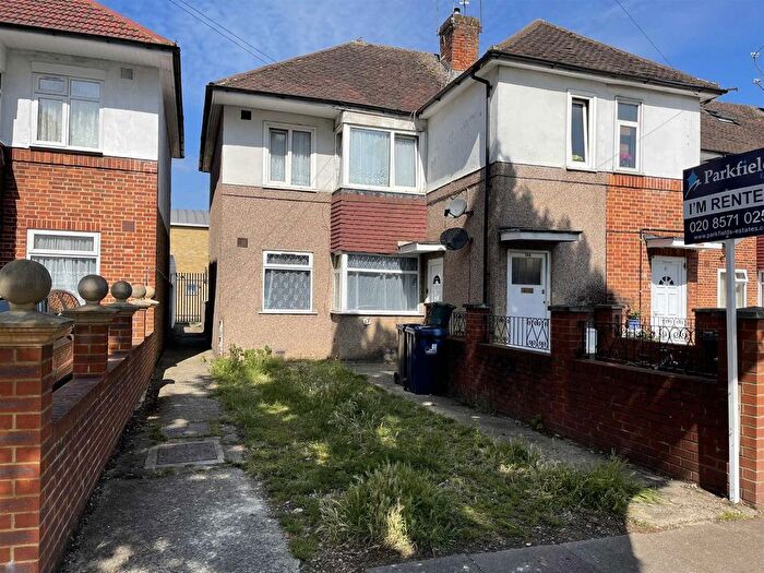 2 Bedroom Maisonette To Rent In Livingstone Road, Southall, UB1