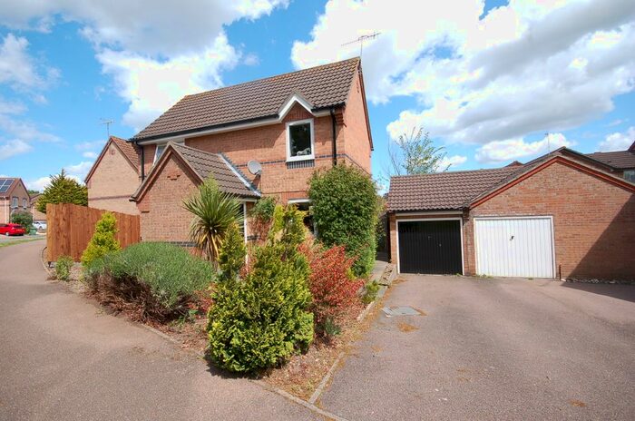 3 Bedroom Detached House To Rent In Mallow Road, Thetford, Norfolk, IP24