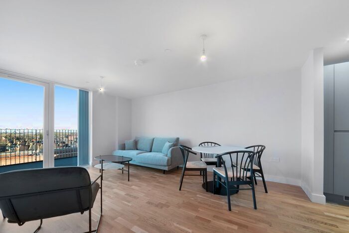 1 Bedroom Flat To Rent In The Oakwood, Colina Road, London, N15