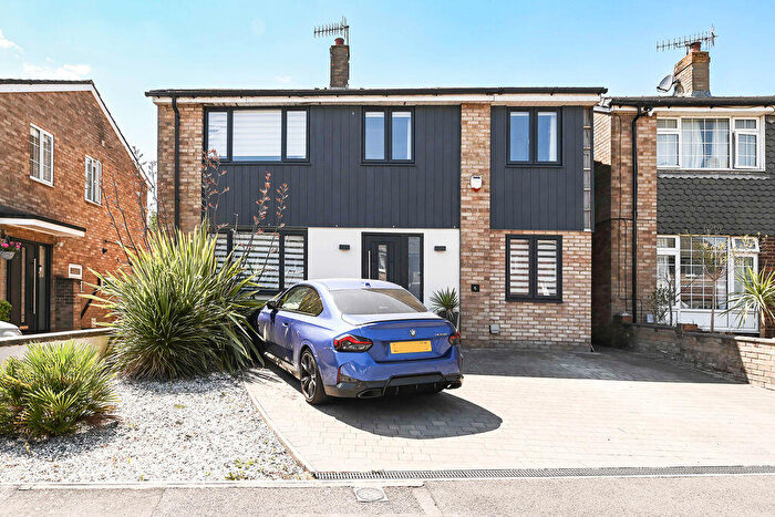 4 Bedroom Detached House For Sale In Patmore Link Road, Hemel Hempstead, HP2