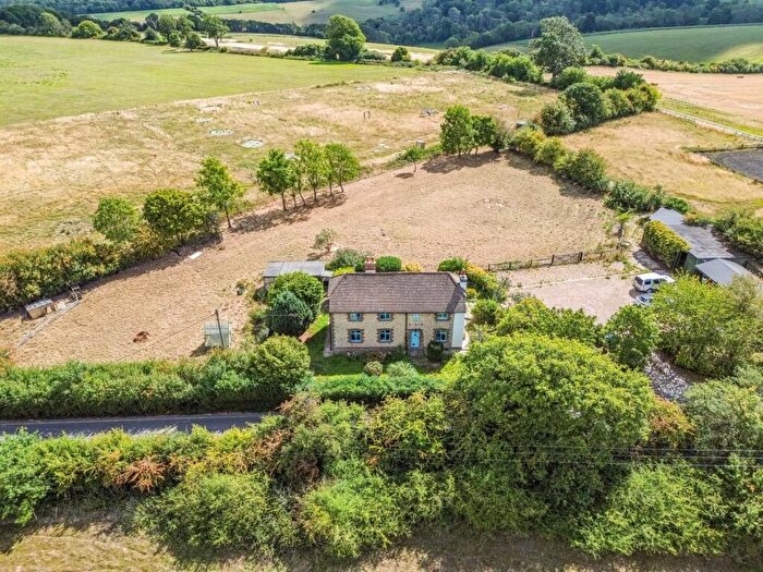 4 Bedroom Detached House For Sale In Beech Farm Road, Warlingham, CR6