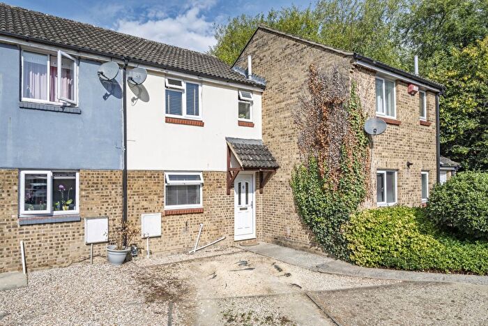 2 Bedroom Terraced House For Sale In Cloudberry Road, Swindon, SN25