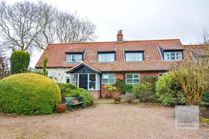 4 Bedroom Cottage For Sale In Womack Cottages, Horsefen Road, Ludham, Norfolk, NR29
