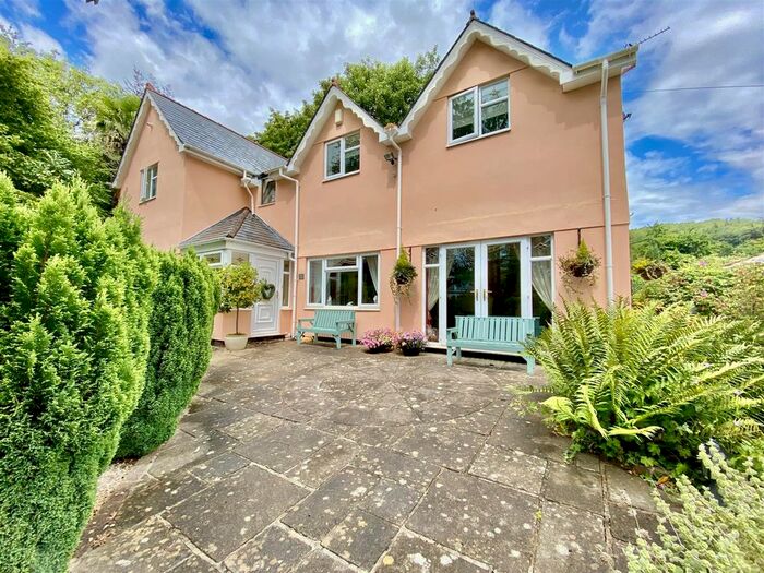 4 Bedroom Detached House For Sale In Court House Road, Llanvair Discoed, Chepstow, NP16