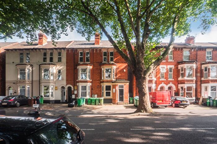6 Bedroom Flat To Rent In Gregory Boulevard, Nottingham, NG7