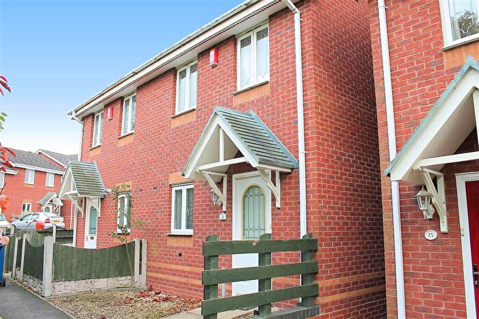 2 Bedroom Semi-Detached House To Rent In Grazier Avenue, Tamworth, B77