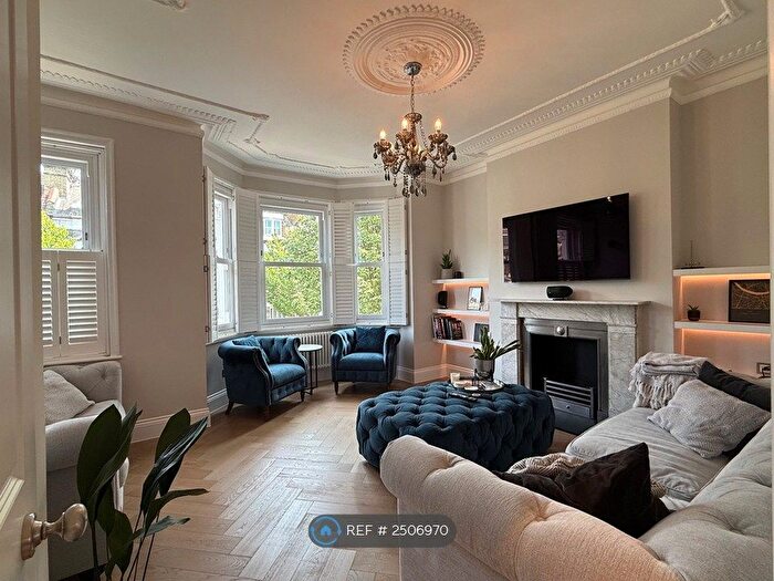 3 Bedroom Maisonette To Rent In Santos Road, London, SW18