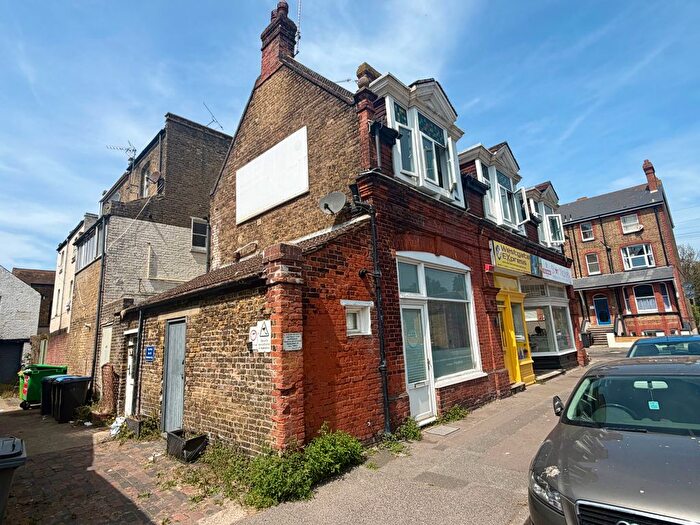 2 Bedroom Flat To Rent In Ethelbert Square, Westgate-On-Sea, CT8