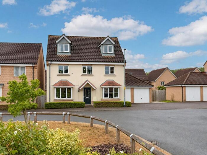 5 Bedroom Detached House For Sale In Berberis Drive, Red Lodge, IP28