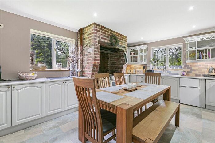 4 Bedroom Detached House For Sale In Old Parkbury Lane, Colney Street, St. Albans, AL2