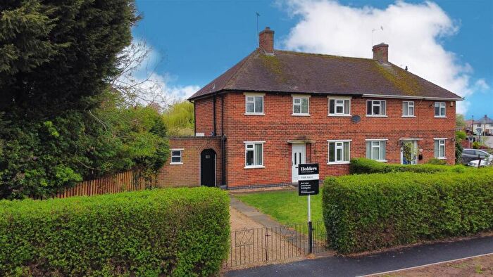 3 Bedroom Semi Detached House For Sale In Broadway, Loughborough, Loughborough, LE11