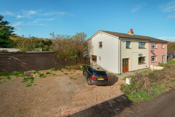 4 Bedroom Property For Sale In Ebbsfleet Lane, Cliffsend, Ramsgate, CT12