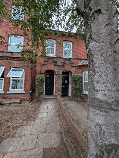 2 Bedroom Flat To Rent In Earlham Road, Norwich, Norfolk, NR2