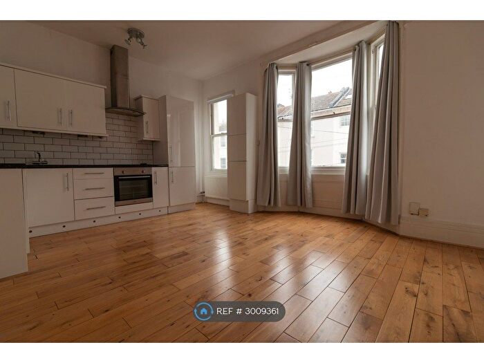 1 Bedroom Flat To Rent In Buckingham Street, Brighton, BN1
