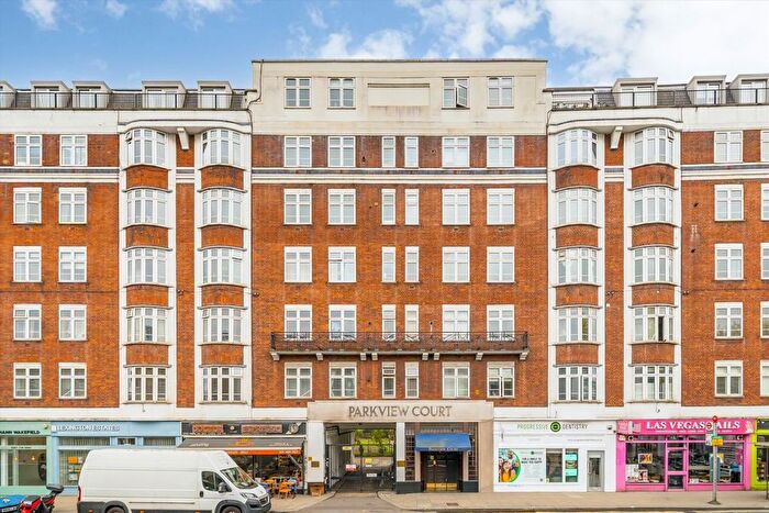 2 Bedroom Flat For Sale In Fulham High Street, London, SW6