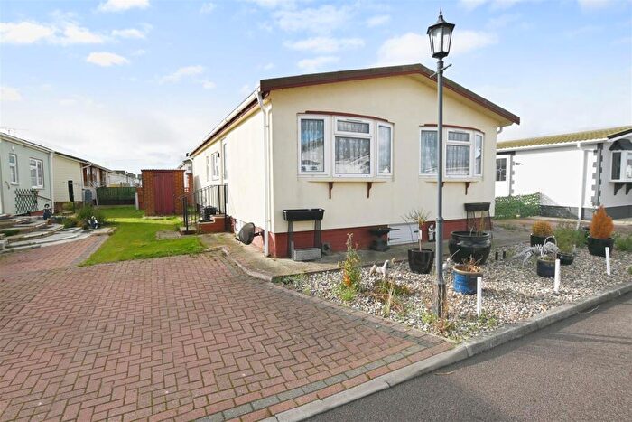 2 Bedroom Park Home For Sale In Kings Park- Creek Road, Canvey Island, SS8