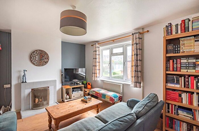 2 Bedroom Flat For Sale In Mundays Mead, Wincanton, Somerset, BA9